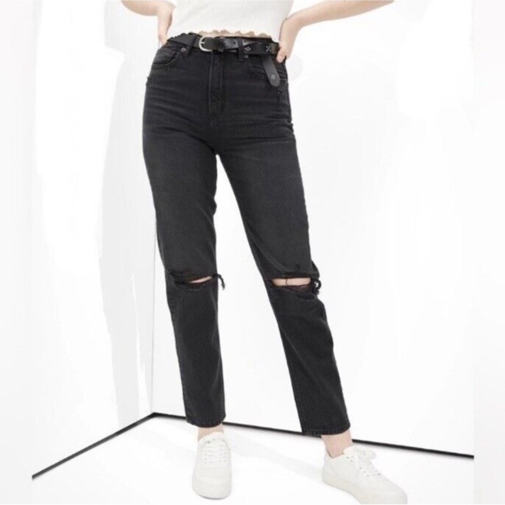 American Eagle Mom Straight Jeans Black Distressed Denim Women's Size 4 Short